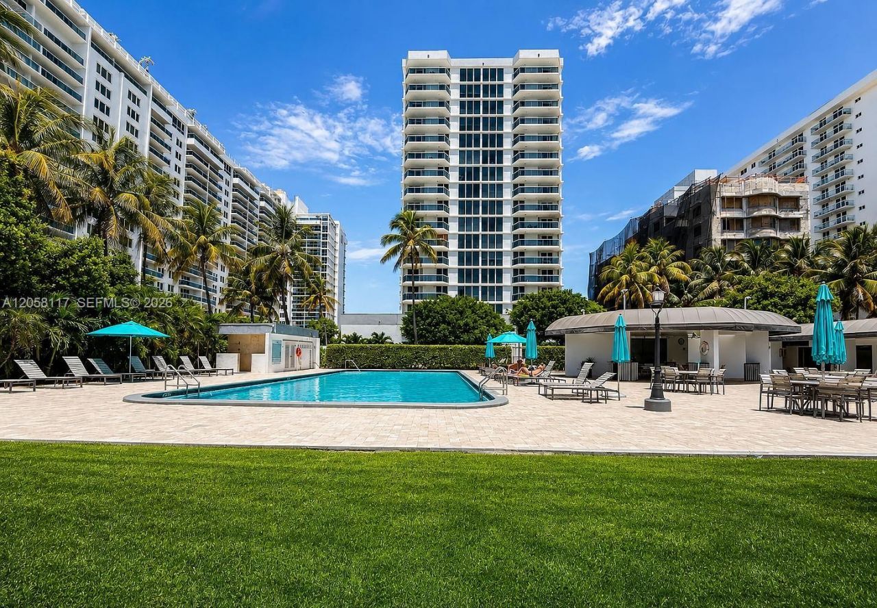2401 Collins Ave , Unit 1709, Miami Beach, FL 33140 Photo