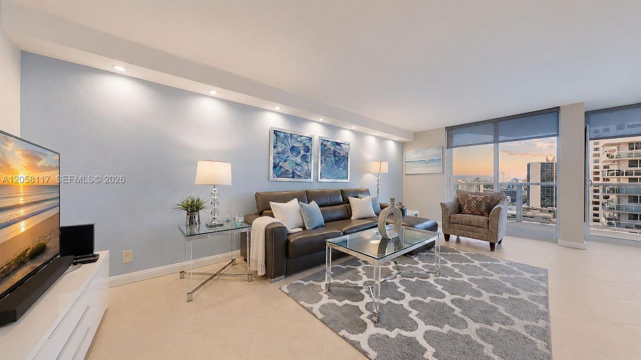 2401 Collins Ave , Unit 1709, Miami Beach, FL 33140 Photo
