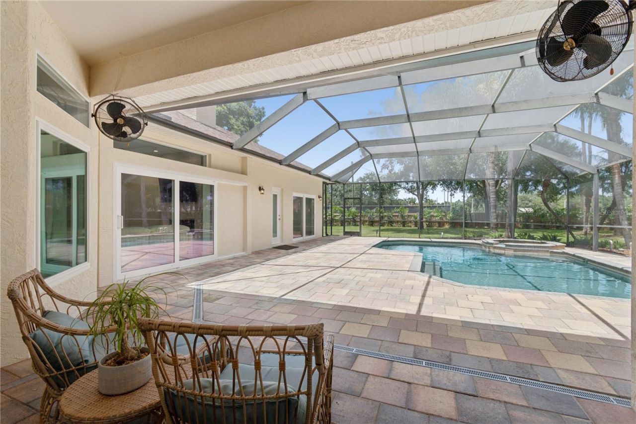 18811 Victor Manuel Drive, Lutz, FL 33548 Photo