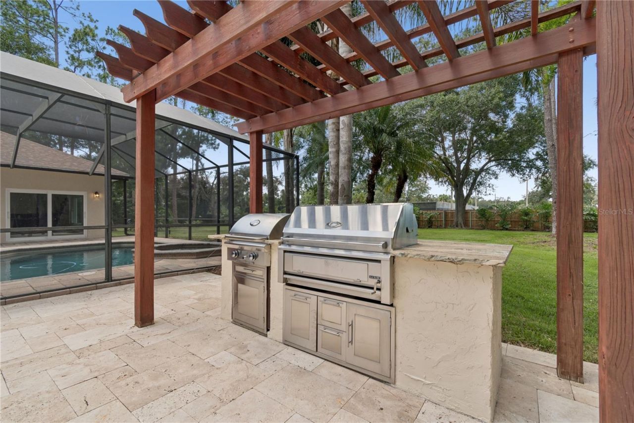 18811 Victor Manuel Drive, Lutz, FL 33548 Photo