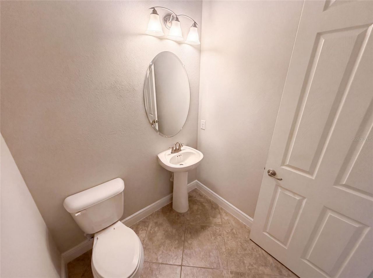 2575 Grand Lakeside Drive, Palm Harbor, FL 34684 Photo