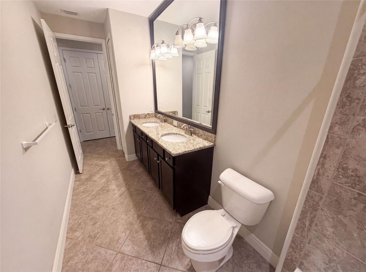 2575 Grand Lakeside Drive, Palm Harbor, FL 34684 Photo