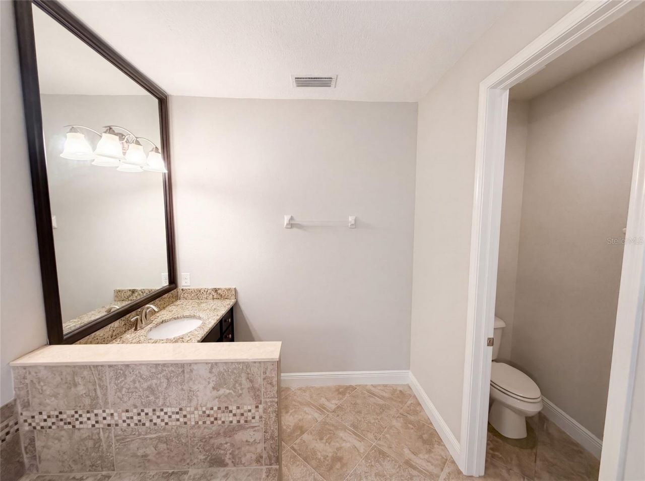 2575 Grand Lakeside Drive, Palm Harbor, FL 34684 Photo