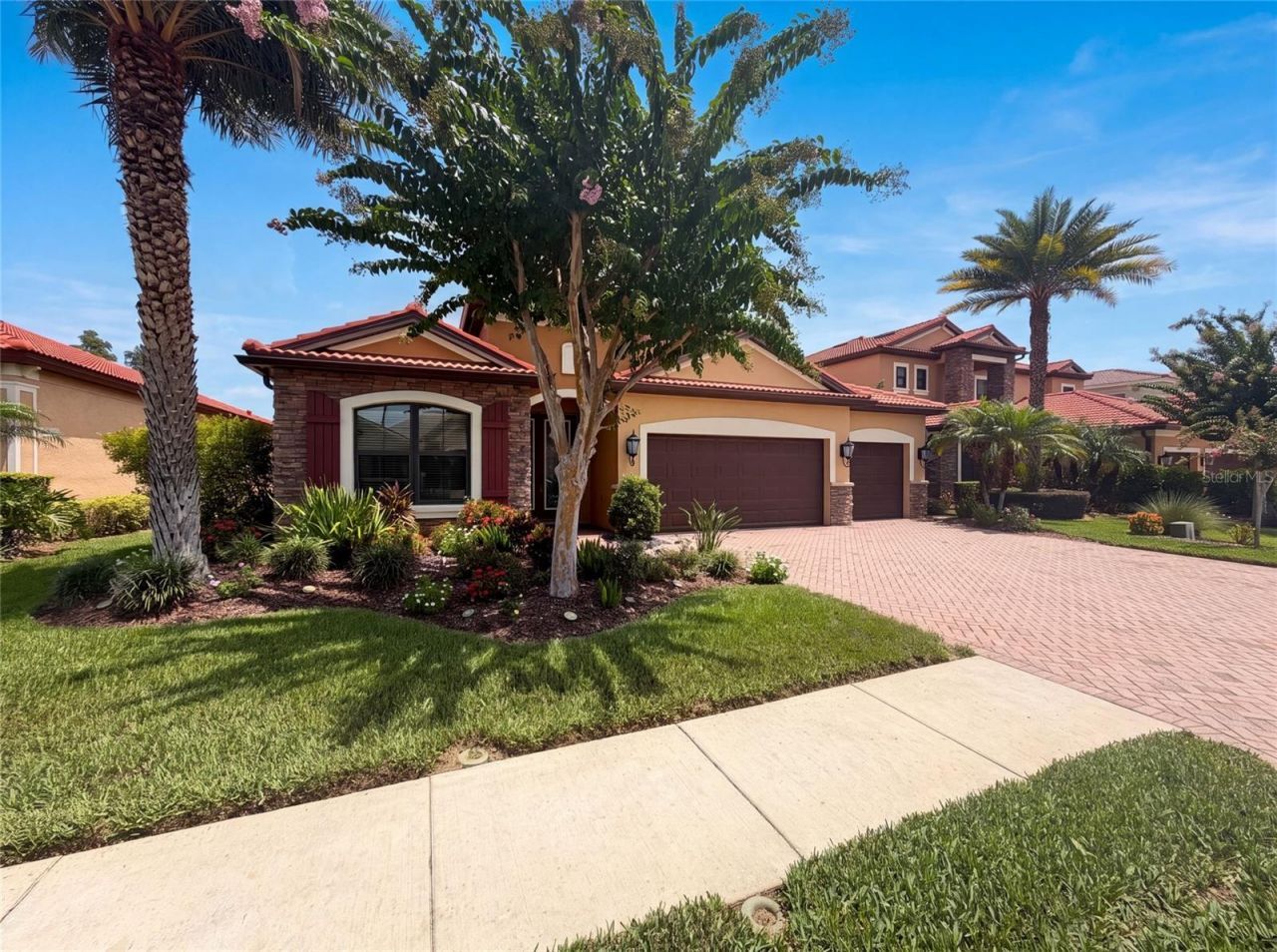 2575 Grand Lakeside Drive, Palm Harbor, FL 34684 Photo
