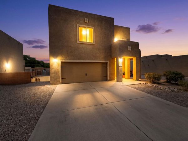 339 Manuel Sanchez Place SW, Albuquerque, NM 87105
