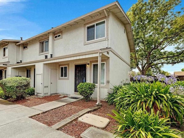 27427 Stoneridge Court, Unit #7, Hayward, CA 94544