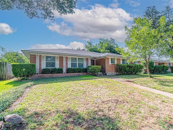5324 Urban Crest Street , Dallas, TX 75227