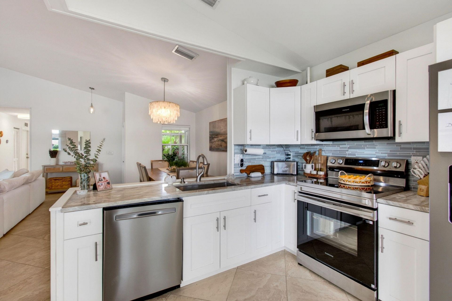 7188 Burgess Drive, Lake Worth, FL 33467 Photo
