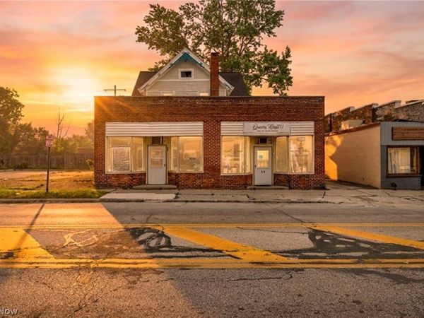 16 Columbus Street , Bedford, OH 44146