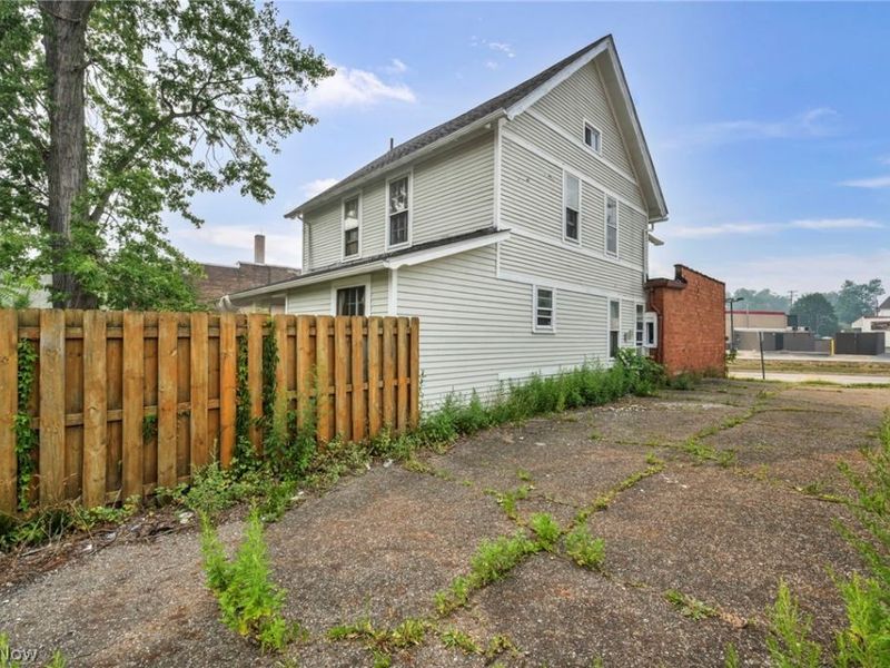 16 Columbus Street, Bedford, OH 44146 Photo 38