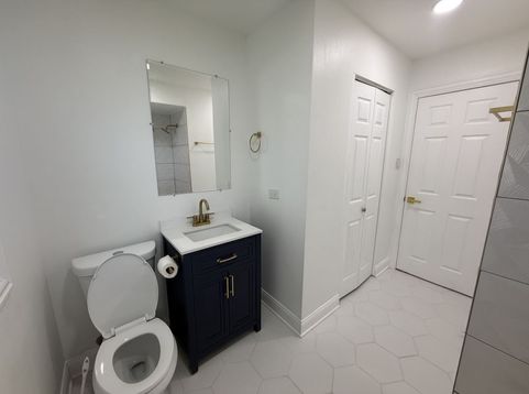 Main Photo