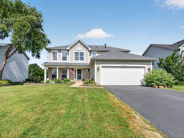 1313 Wabena Avenue , Minooka, IL 60447