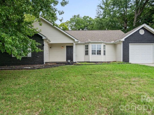 3320 Whitebridge Lane, Charlotte, NC 28262