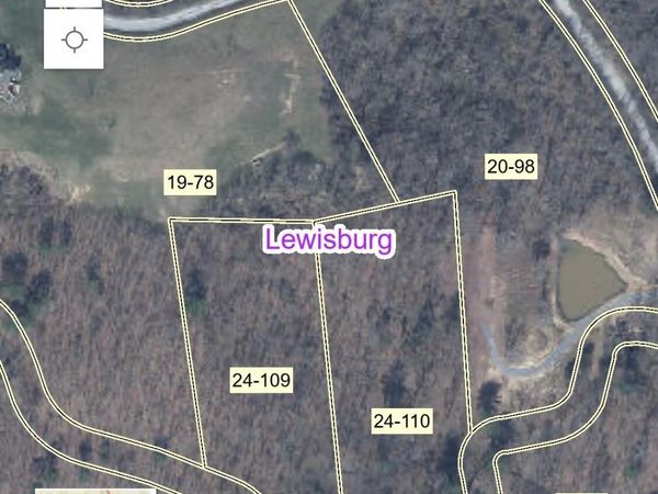 Stonehouse Woods, Lewisburg, WV 24901