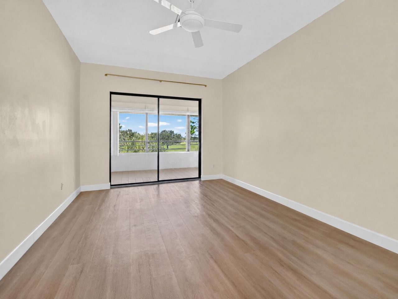 7460 La Paz Boulevard, Unit 304, Boca Raton, FL 33433 Photo