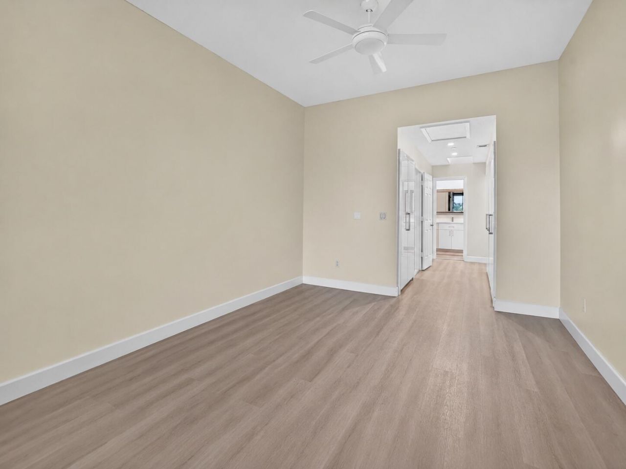 7460 La Paz Boulevard, Unit 304, Boca Raton, FL 33433 Photo