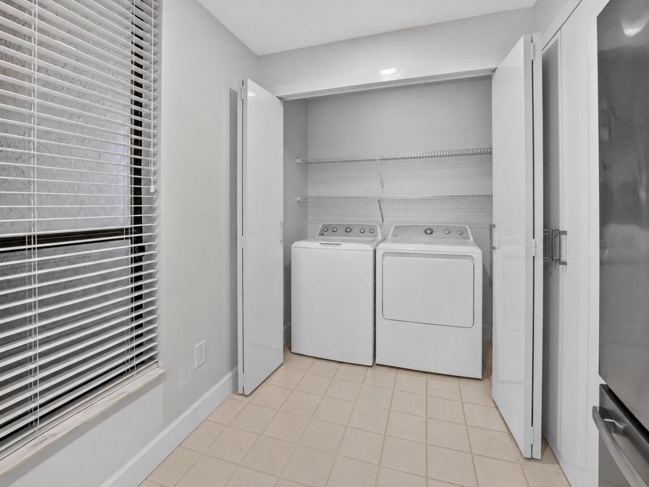 7460 La Paz Boulevard, Unit 304, Boca Raton, FL 33433 Photo