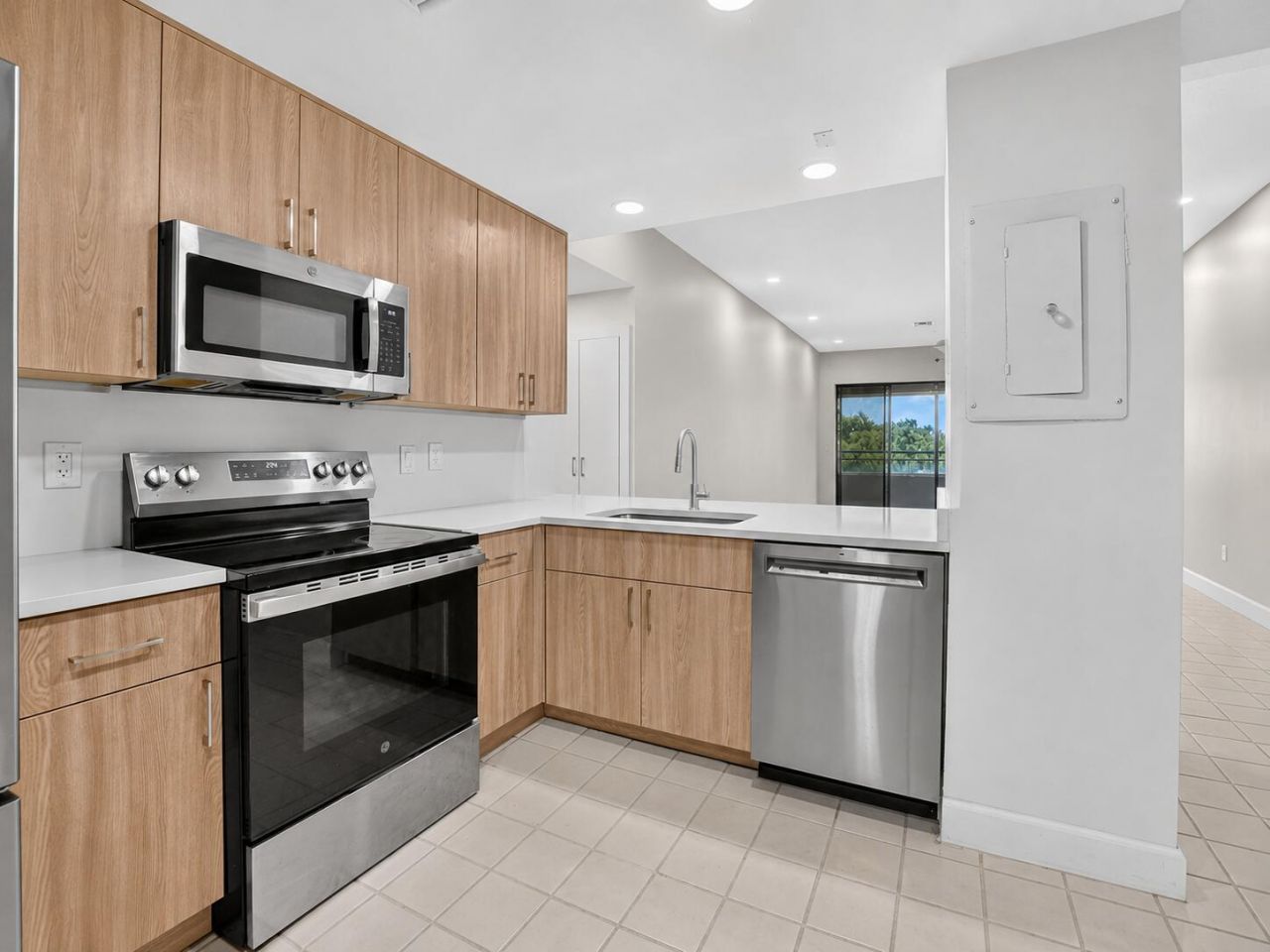 7460 La Paz Boulevard, Unit 304, Boca Raton, FL 33433 Photo