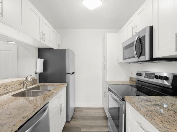 4541 W McNab Road, Pompano Beach, FL 33069