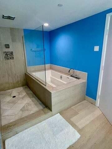 5875 Collins Avenue, Unit 1606, Miami Beach, FL 33140 Photo