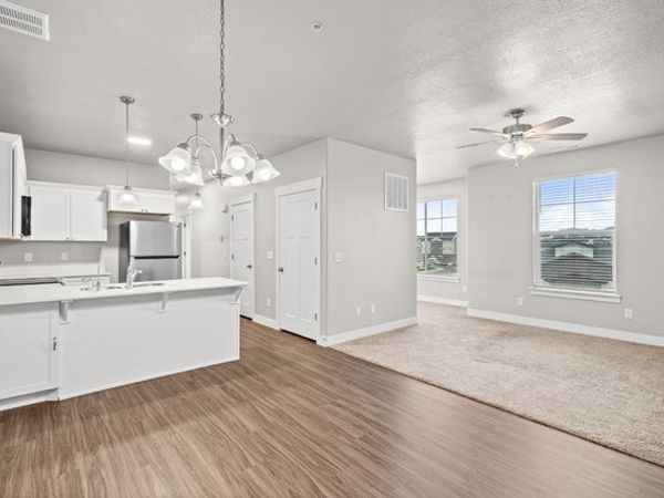 762 N LANG CT W, Unit X 202, Saratoga Springs, UT 84045