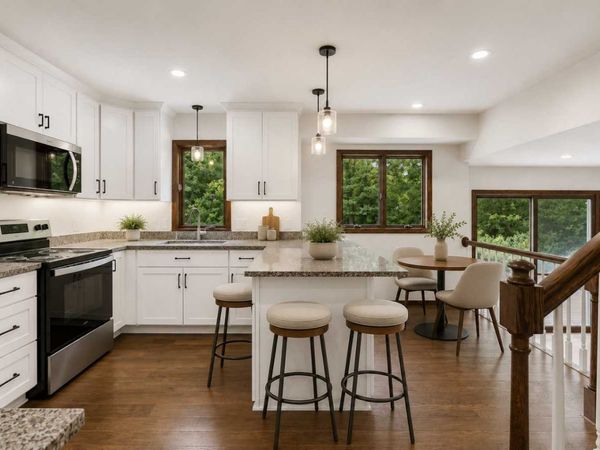 1086 Carlton Drive, Shoreview, MN 55126