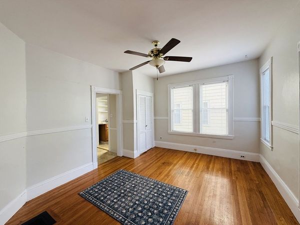 35 Kingston St, Unit 1, Somerville, MA 02144