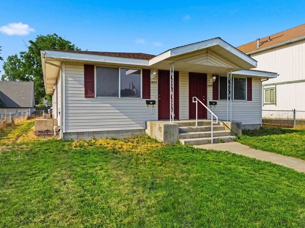 2407 E Columbia Ave, Spokane, WA 99208