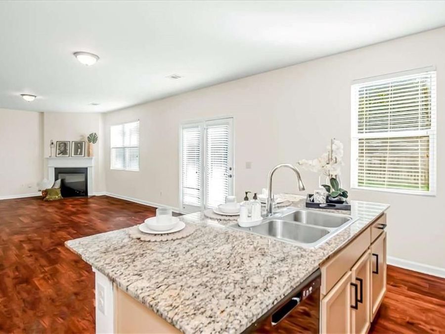 Property Image 9