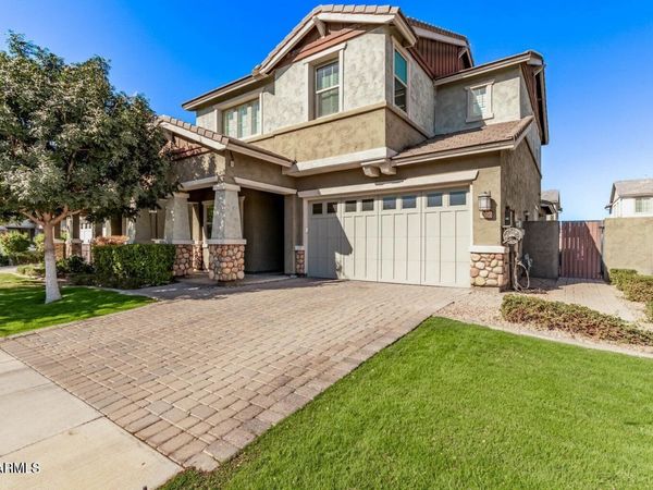 3056 E APPALOOSA Road, Gilbert, AZ 85296