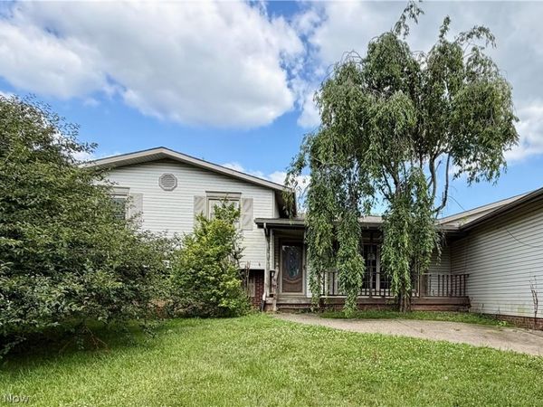 3330 Genoa Avenue SW, Canton, OH 44706