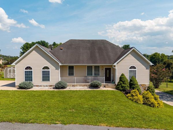 1655 BRIARCREST DR, ROCKINGHAM, VA 22801