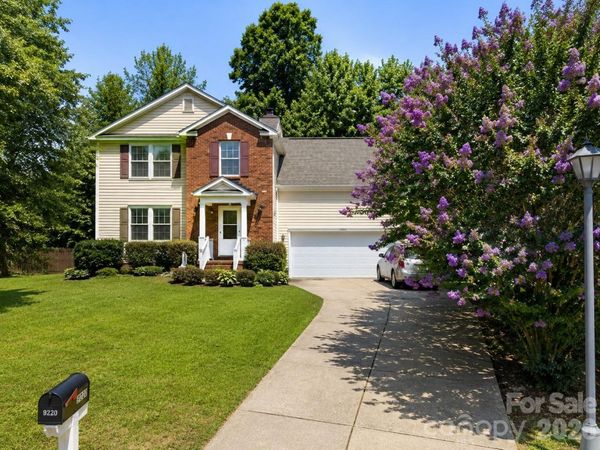 9220 Garnet Field Court , Charlotte, NC 28269