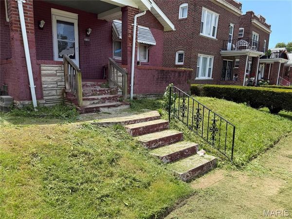 4660 Farlin Avenue , St Louis, MO 63115