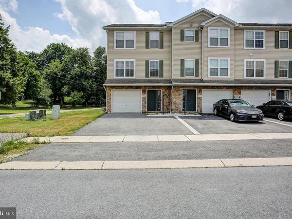 3598 PINECREST COURT , FAYETTEVILLE, PA 17222