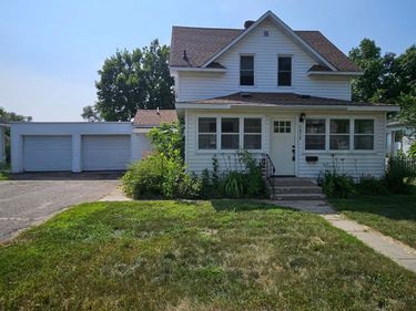 1015 1st Street SE, Wadena, MN 56482