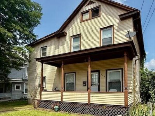 825 W FRONT Street , Berwick, PA 18603