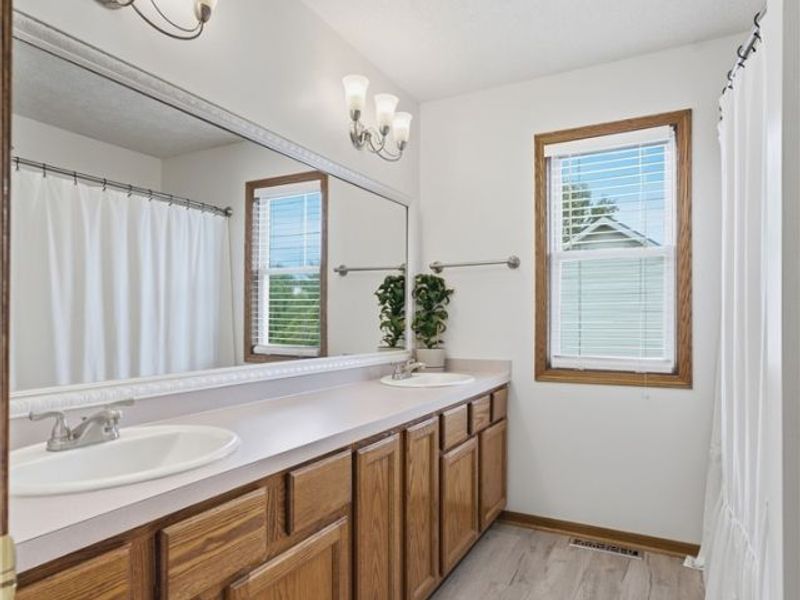 11041 Newbury Avenue NW, Uniontown, OH 44685 Photo 25