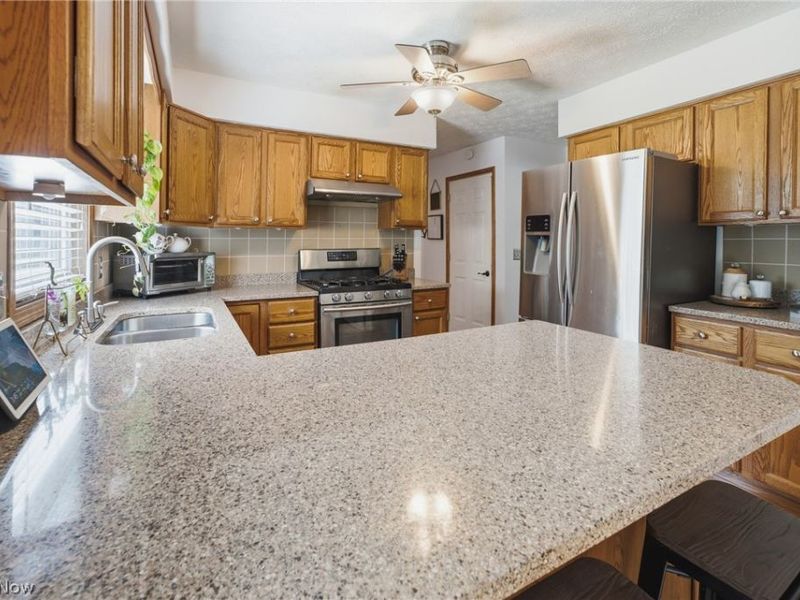 11041 Newbury Avenue NW, Uniontown, OH 44685 Photo 31
