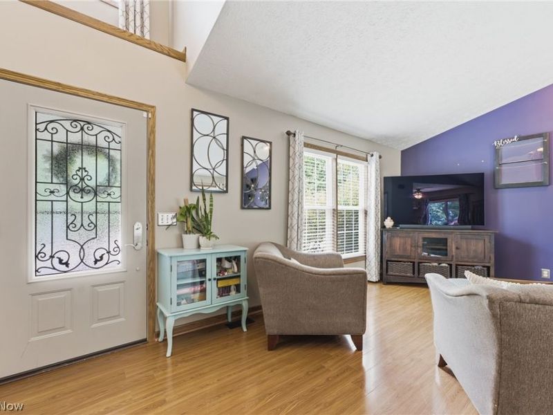 11041 Newbury Avenue NW, Uniontown, OH 44685 Photo 8