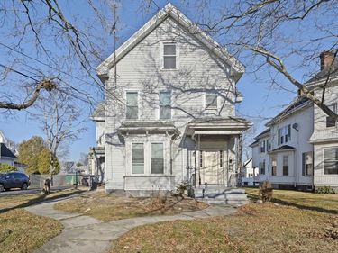 218 South Ave, Whitman, MA 02382