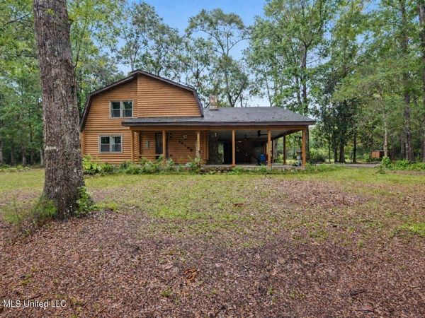 13196 Riverland Drive, Biloxi, MS 39532