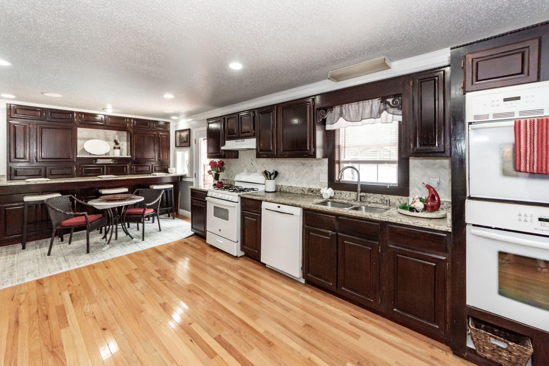 194 Pecan Drive Photo 18