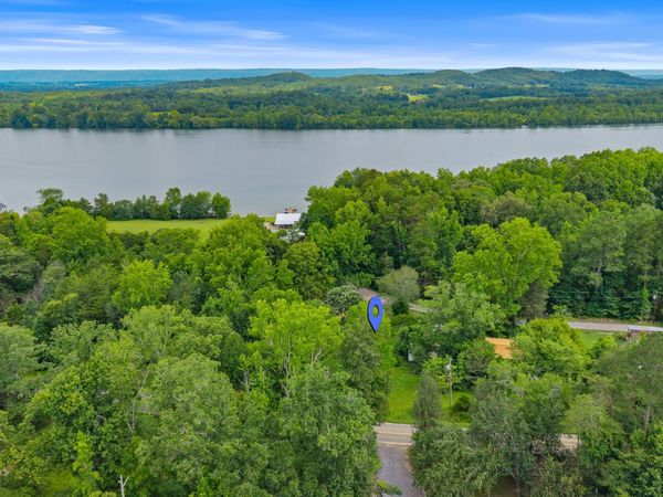 195 Crisp Lane , Decatur, TN 37322