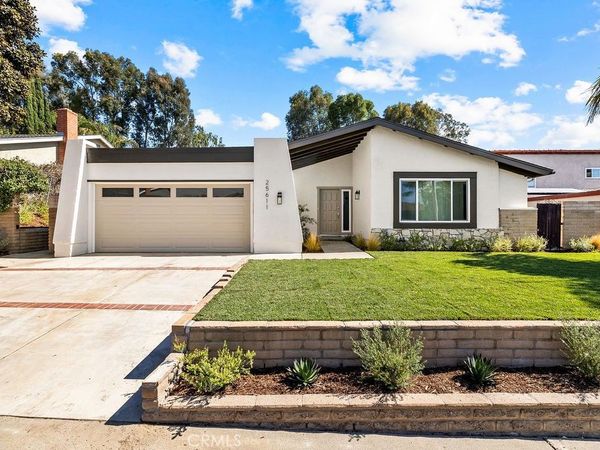 25611 Via Inez, San Juan Capistrano, CA 92675