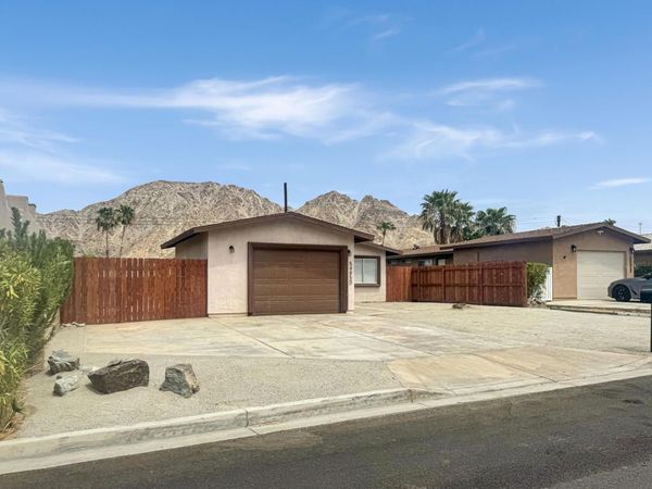 54850 Avenida Juarez, La Quinta, CA 92253