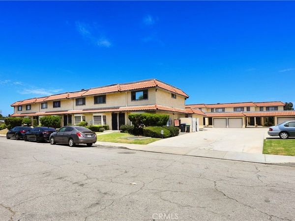 409 W Mountain View Avenue, Unit 3, La Habra, CA 90631