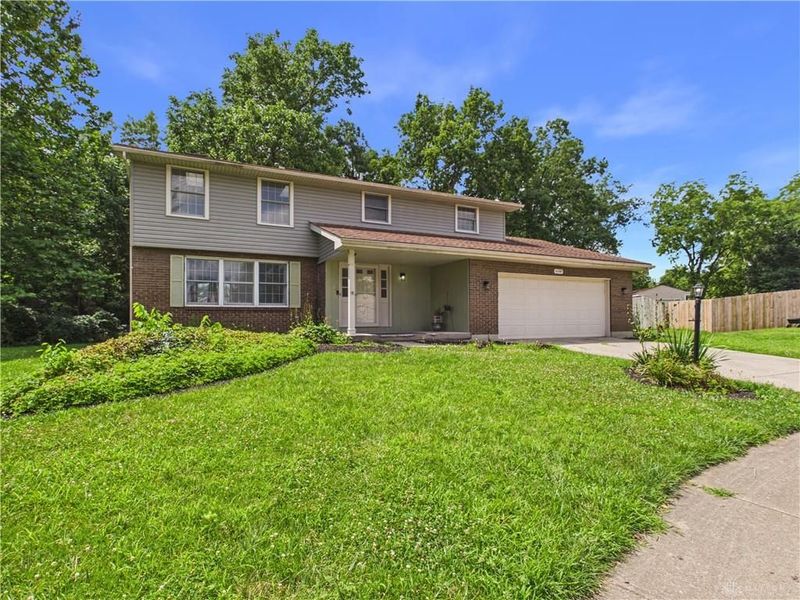 6500 Kevton Court, Clayton, OH 45415 Photo 2