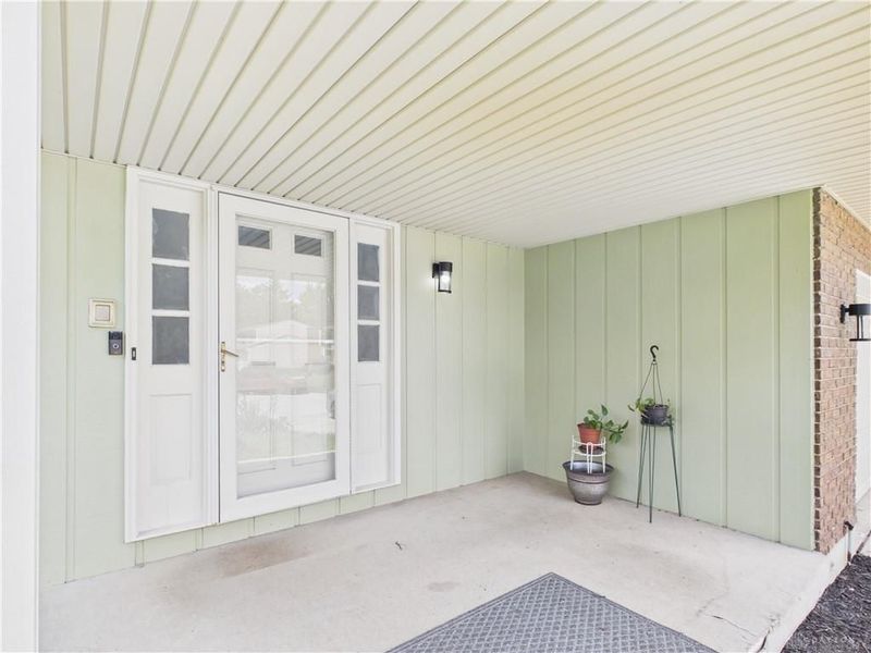 6500 Kevton Court, Clayton, OH 45415 Photo 4