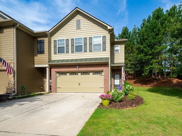 120 Sunset Lane , Woodstock, GA 30189